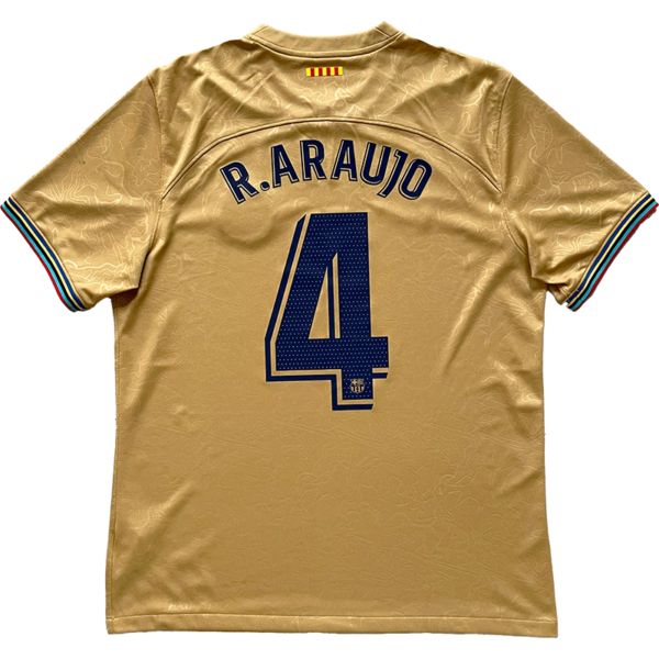 Barcelona 2022-23 Away Araujo #4 – L